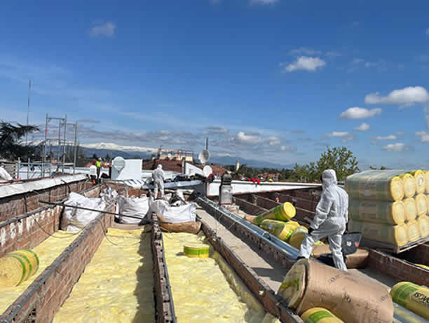 Instalación de sistema SATE para aislamiento térmico exterior